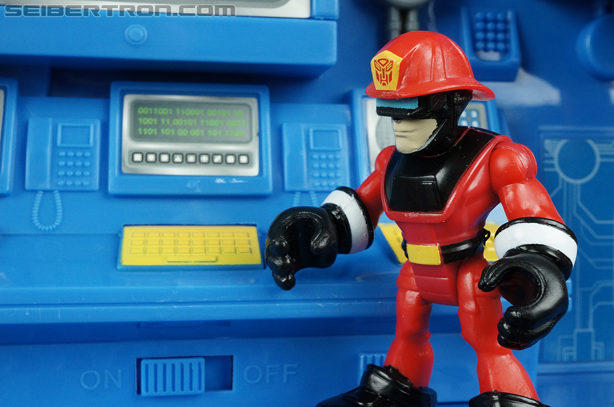 Transformers Rescue Bots Fire Station Prime (Image #61 of 136)
