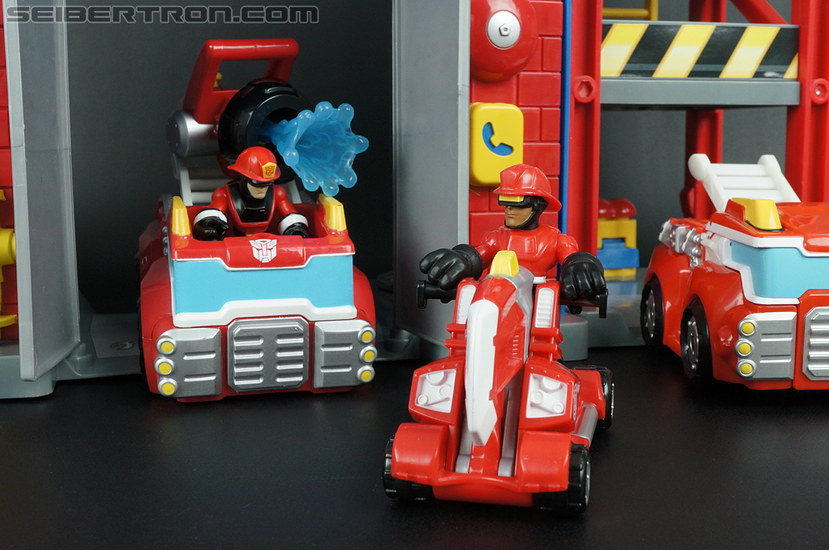 Transformers Rescue Bots Fire Station Prime (Image #90 of 136)