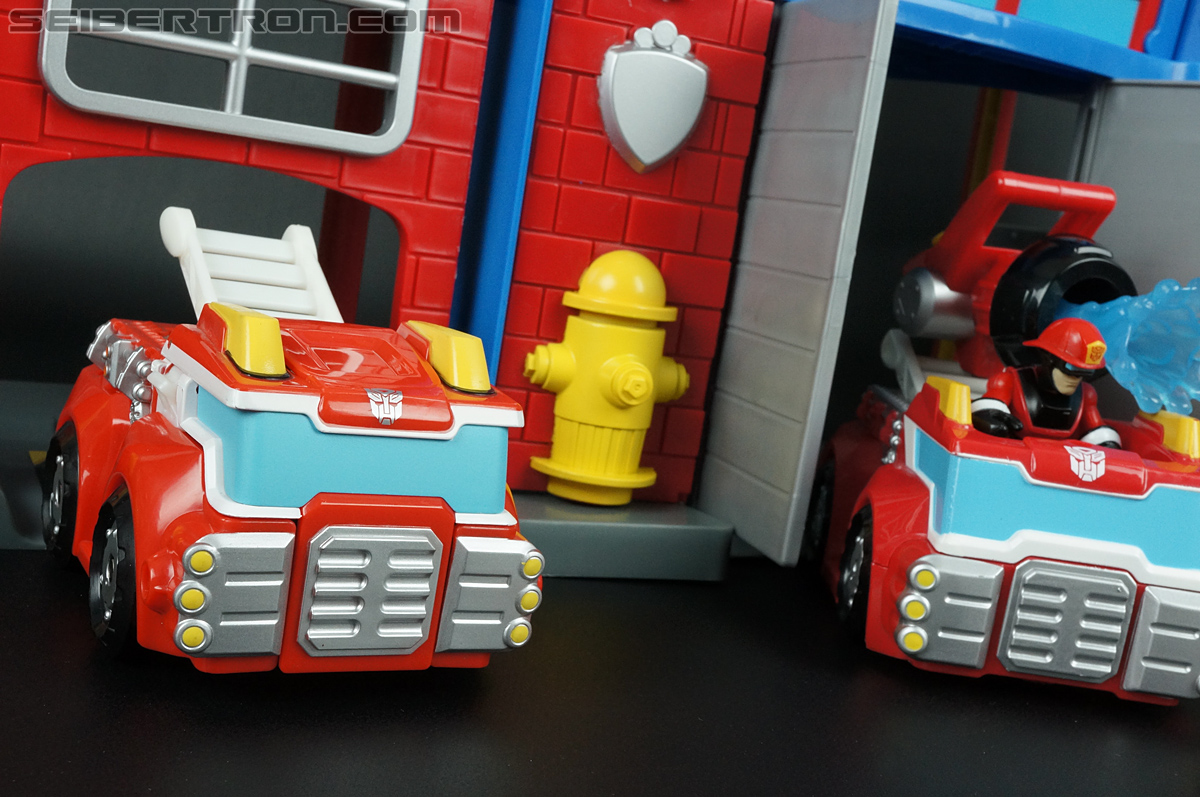 Transformers Rescue Bots Fire Station Prime (Image #98 of 136)