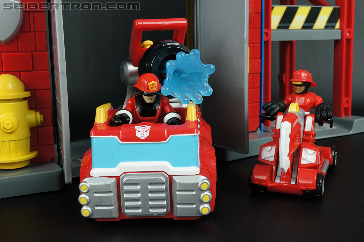 Transformers Rescue Bots Fire Station Prime (Image #100 of 136)