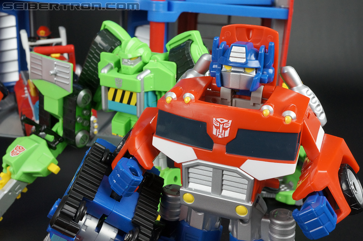 Transformers Rescue Bots Fire Station Prime (Image #124 of 136)