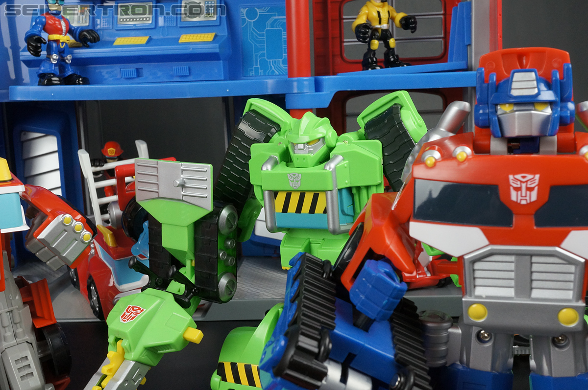 Transformers Rescue Bots Fire Station Prime (Image #135 of 136)