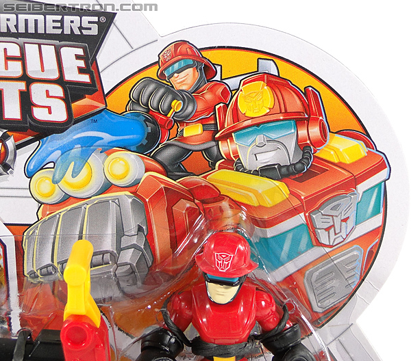 Transformers Rescue Bots Cody Burns &amp; Rescue Hose (Image #3 of 77)