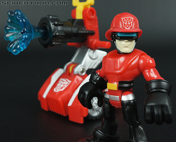 Transformers Rescue Bots Cody Burns &amp; Rescue Hose (Image #34 of 77)