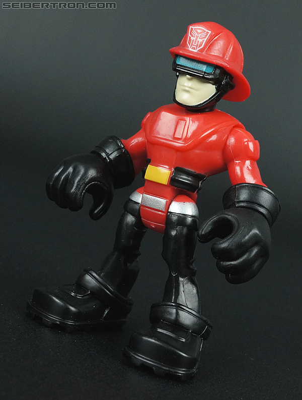 Transformers Rescue Bots Cody Burns &amp; Rescue Hose (Image #46 of 77)