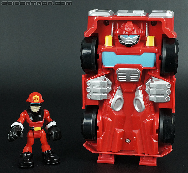Transformers Rescue Bots Heatwave the Fire-Bot (Fire Station Prime) (Image #28 of 64)