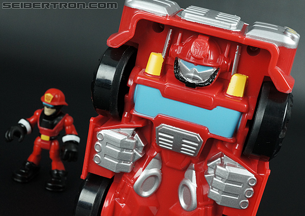 Transformers Rescue Bots Heatwave the Fire-Bot (Fire Station Prime) (Image #29 of 64)