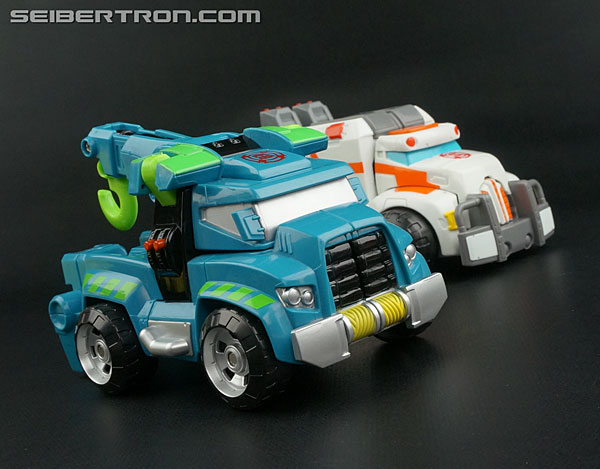 Transformers Rescue Bots Hoist The Tow Bot (Image #26 of 54)