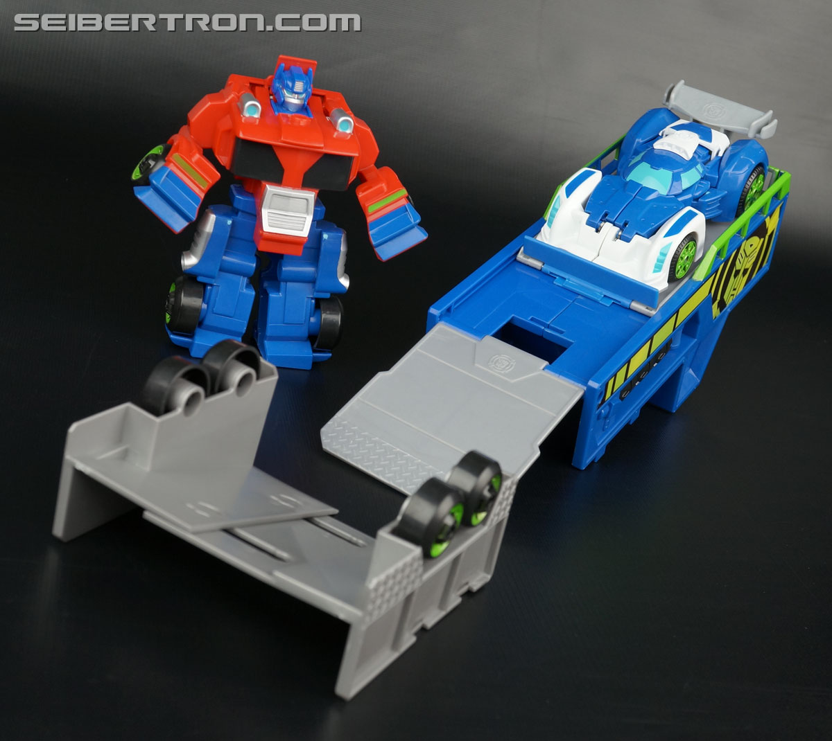 Transformers Rescue Bots Optimus Prime Racing Trailer (Image #63 of 110)