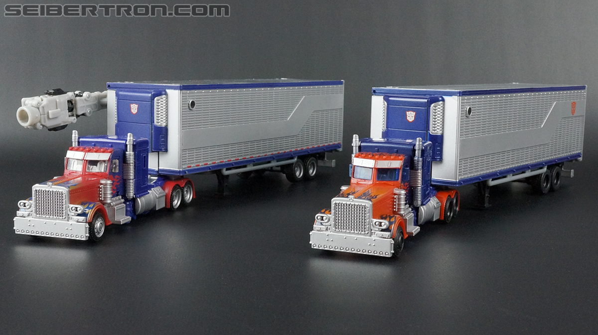 Transformers Movie Trilogy Series Optimus Prime with Trailer (Image #59 of 201)