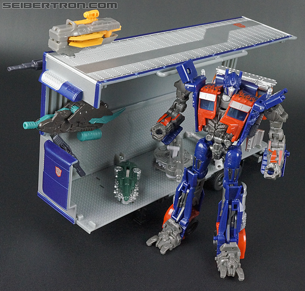 Transformers Movie Trilogy Series Optimus Prime with Trailer (Image #152 of 201)
