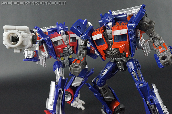 Transformers Movie Trilogy Series Optimus Prime with Trailer (Image #168 of 201)