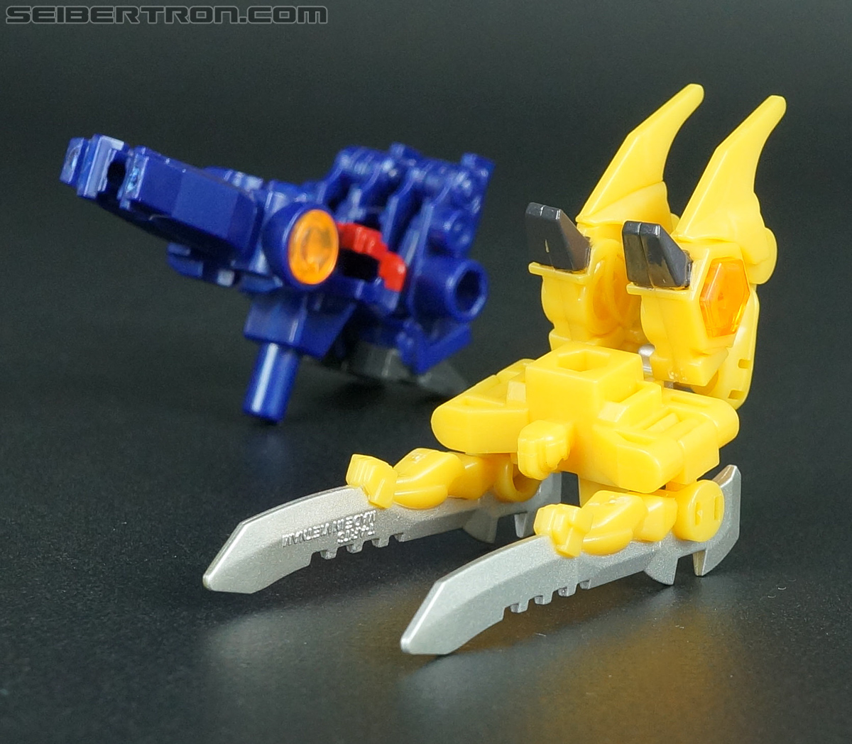 Transformers Arms Micron Bumblebee Sword (Image #68 of 75)