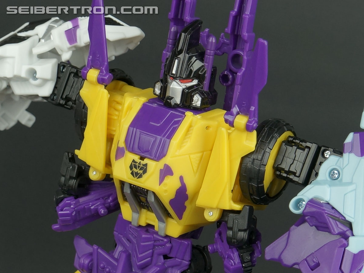 Transformers Fall of Cybertron Bruticus (G2) (Image #55 of 95)