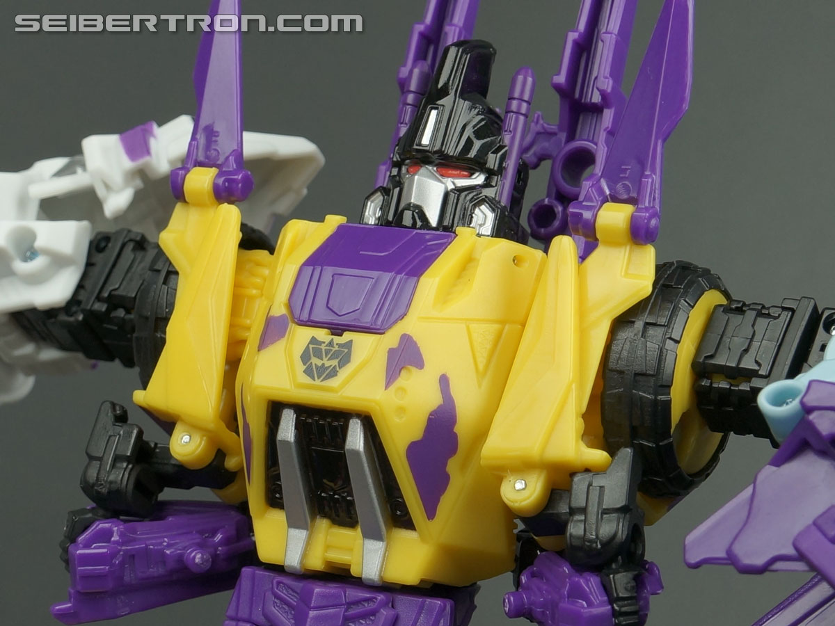 Transformers Fall of Cybertron Bruticus (G2) (Image #57 of 95)