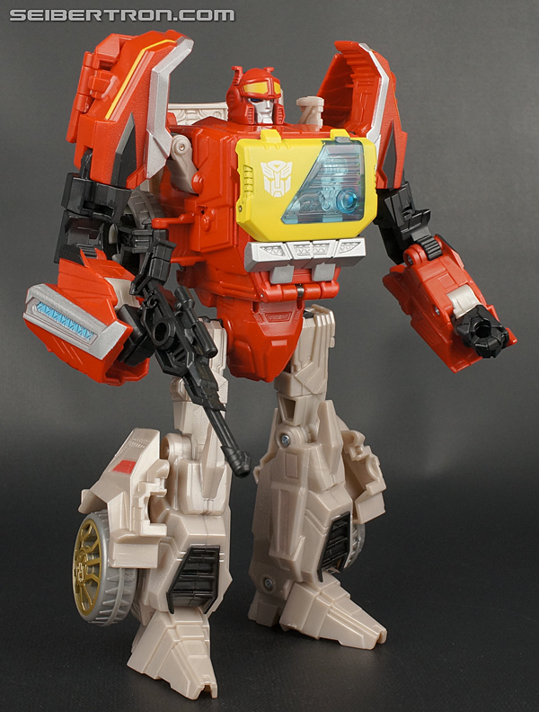 Transformers Fall of Cybertron Blaster (Image #89 of 193)