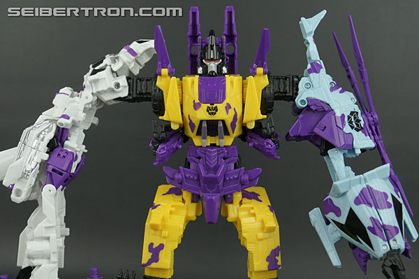 Transformers Fall of Cybertron Bruticus (G2) (Image #37 of 95)