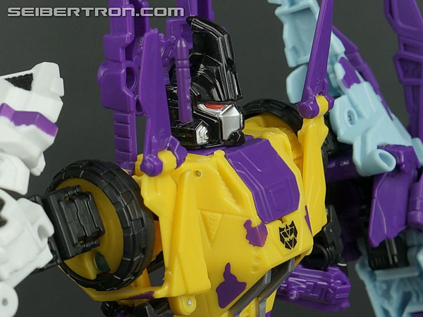 Transformers Fall of Cybertron Bruticus (G2) (Image #46 of 95)