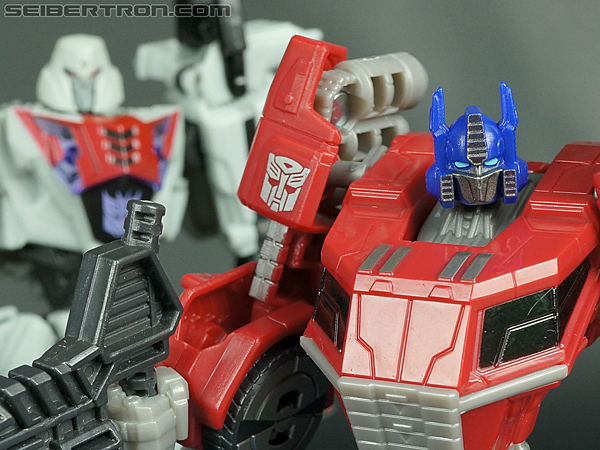 Transformers Fall of Cybertron Optimus Prime (Image #161 of 164)