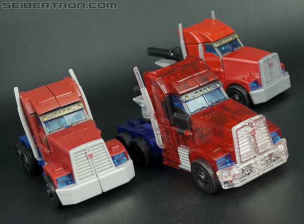 Transformers First Edition Optimus Prime (Clear) (Image #38 of 125)