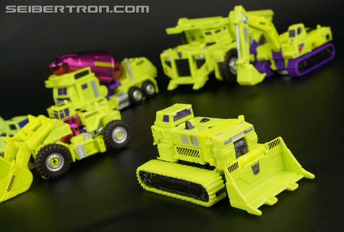 Transformers Comic-Con Exclusives Bonecrusher (Image #33 of 102)