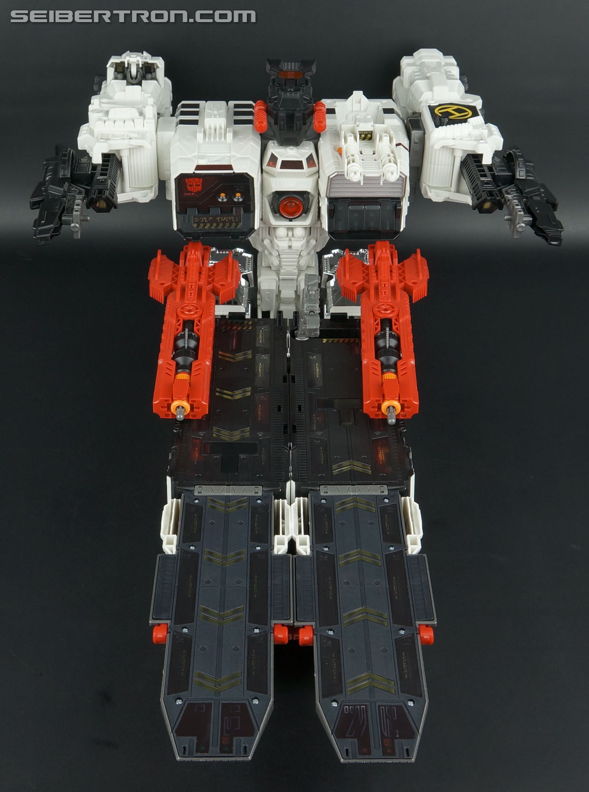 Transformers Comic-Con Exclusives Metroplex (Image #50 of 363)