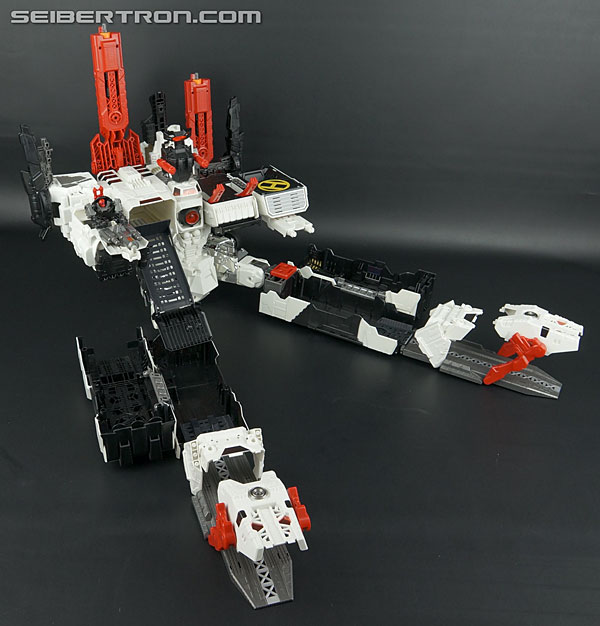 Transformers Comic-Con Exclusives Metroplex (Image #105 of 363)