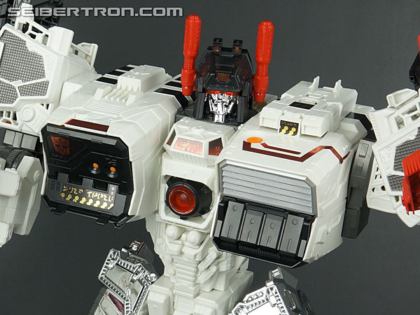 Transformers Comic-Con Exclusives Metroplex (Image #305 of 363)