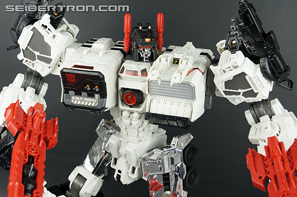 Transformers Comic-Con Exclusives Metroplex (Image #320 of 363)
