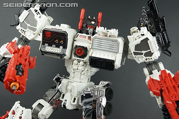 Transformers Comic-Con Exclusives Metroplex (Image #322 of 363)