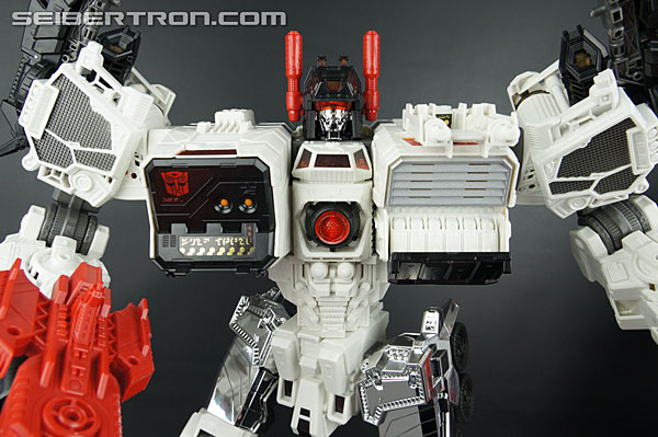 Transformers Comic-Con Exclusives Metroplex (Image #333 of 363)
