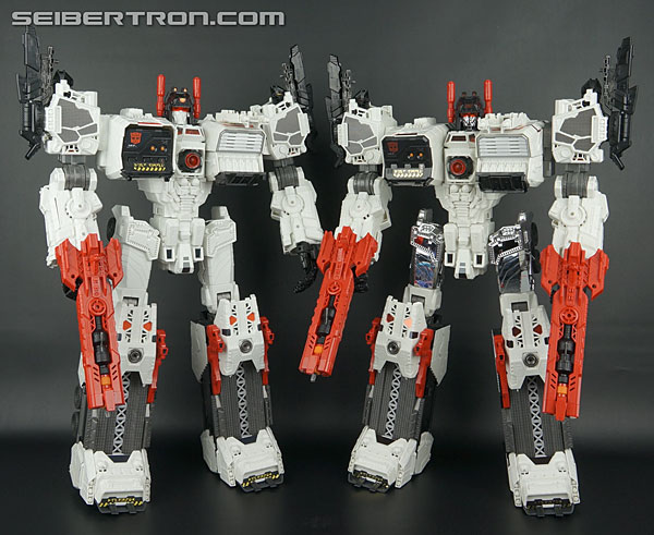Transformers Comic-Con Exclusives Metroplex (Image #343 of 363)
