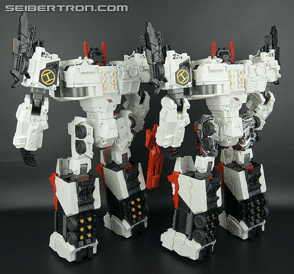Transformers Comic-Con Exclusives Metroplex (Image #352 of 363)
