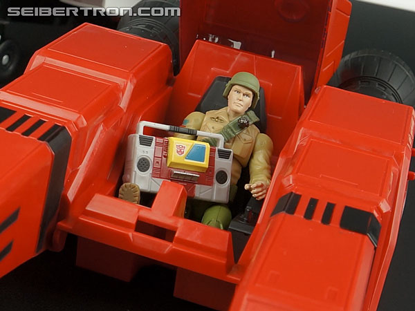 Transformers Comic-Con Exclusives Blaster (Image #4 of 77)