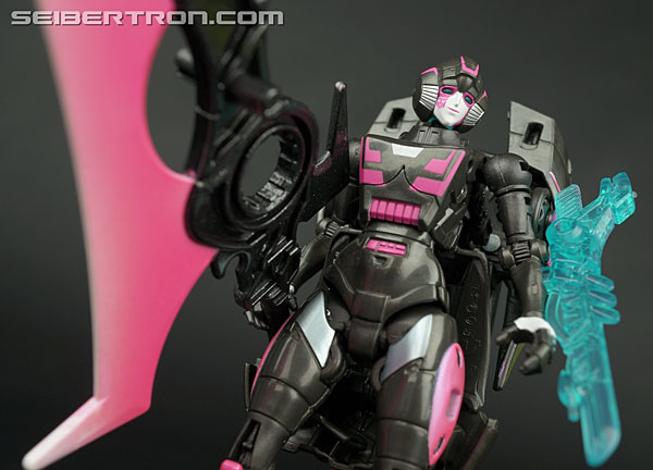Transformers Comic-Con Exclusives Combiner Hunters Arcee (Image #136 of 168)