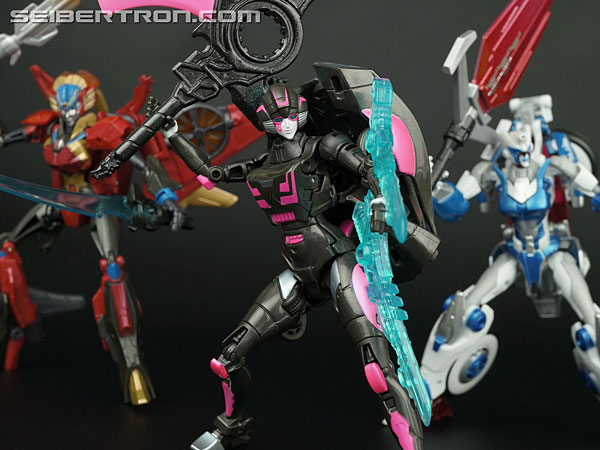 Transformers Comic-Con Exclusives Combiner Hunters Arcee (Image #158 of 168)