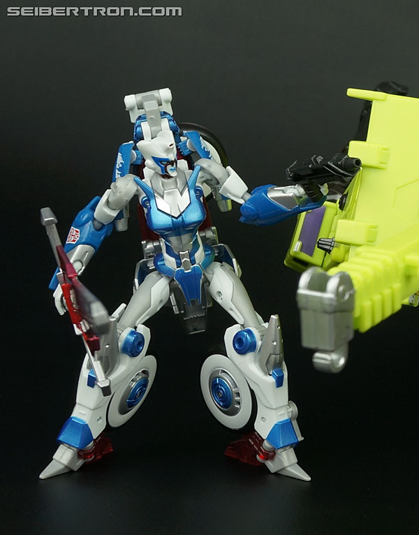 Transformers Comic-Con Exclusives Combiner Hunters Chromia (Image #117 of 120)