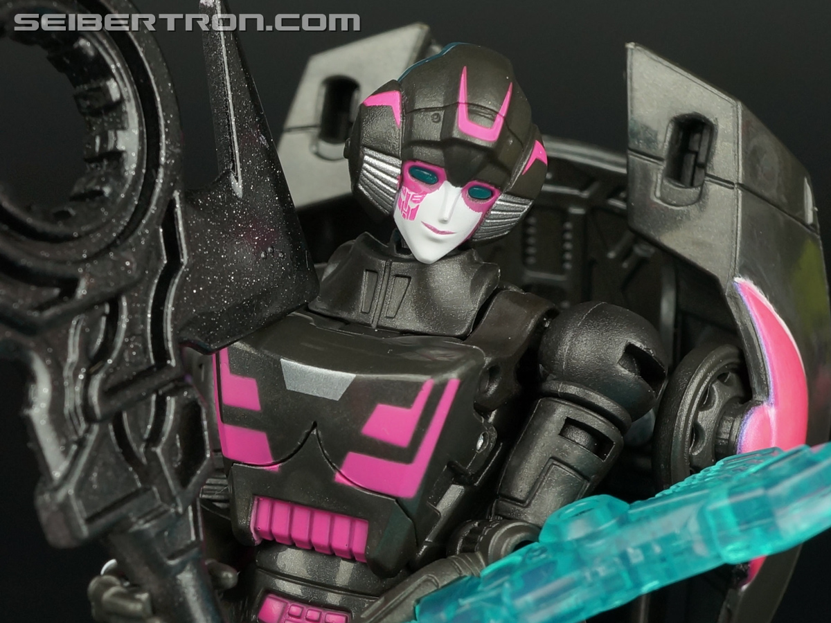 Transformers Comic-Con Exclusives Combiner Hunters Arcee (Image #143 of 168)
