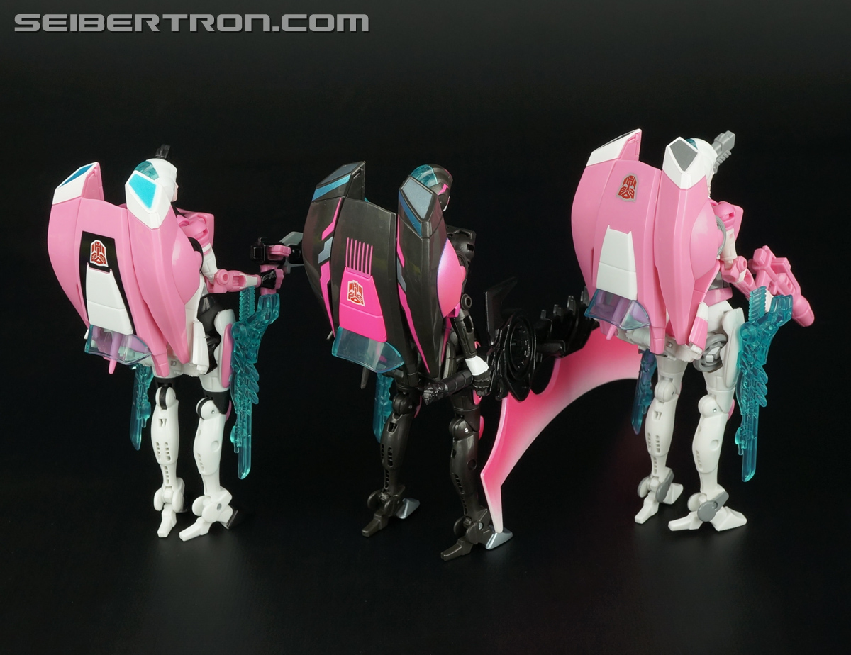 Transformers Comic-Con Exclusives Combiner Hunters Arcee (Image #149 of 168)