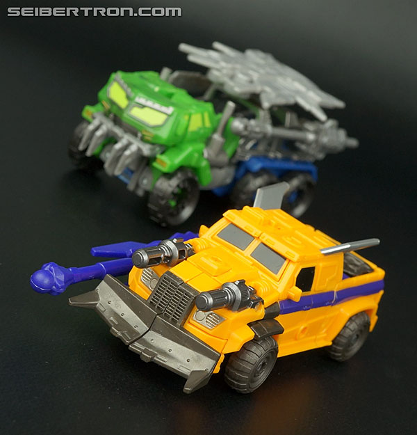 Transformers Prime Beast Hunters Cyberverse Huffer (Image #39 of 92)