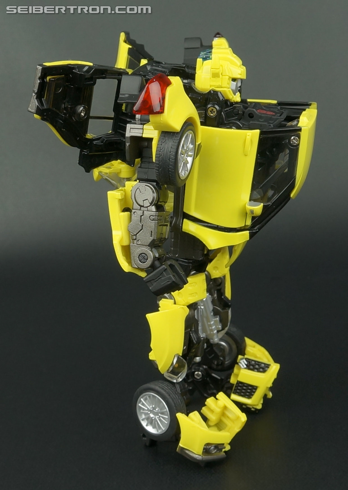 Transformers Alternity Bumblebee (Champion Yellow) (Bumble (Champion Yellow)) (Image #69 of 151)
