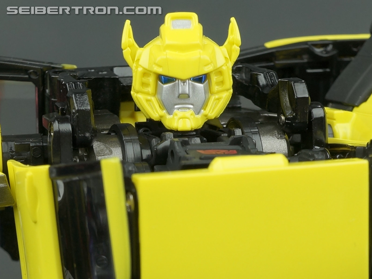 Transformers Alternity Bumblebee (Champion Yellow) (Bumble (Champion Yellow)) (Image #136 of 151)