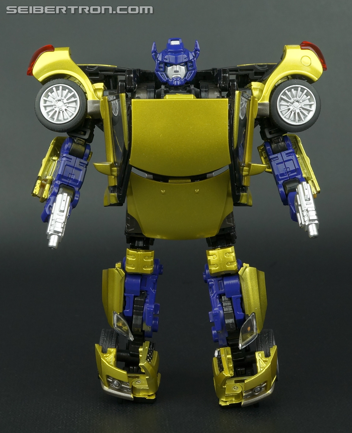 Transformers Alternity Goldbug (Throttle Gold) (Gold Bug (Throttle Gold)) (Image #53 of 126)