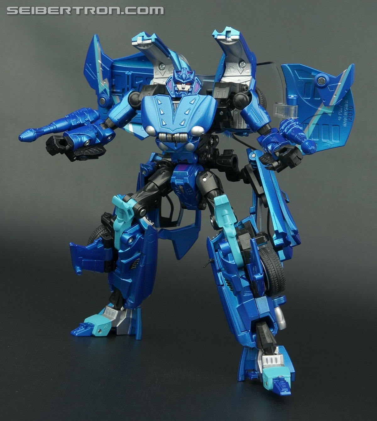 Transformers Alternity Thundercracker (Sonic Blue) (Image #85 of 125)