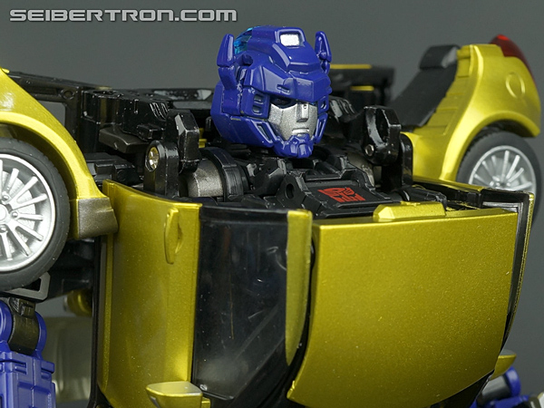 Transformers Alternity Goldbug (Throttle Gold) (Gold Bug (Throttle Gold)) (Image #57 of 126)
