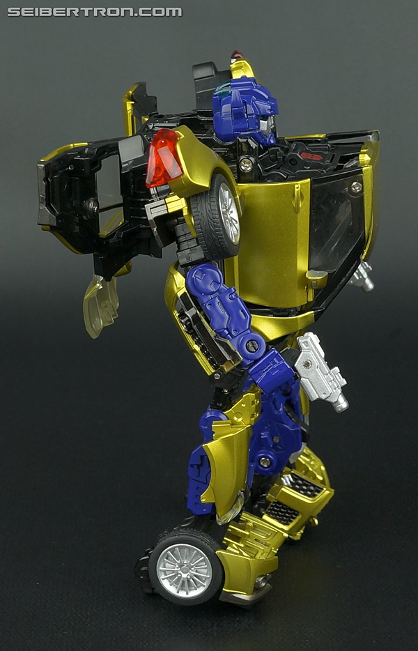 Transformers Alternity Goldbug (Throttle Gold) (Gold Bug (Throttle Gold)) (Image #62 of 126)