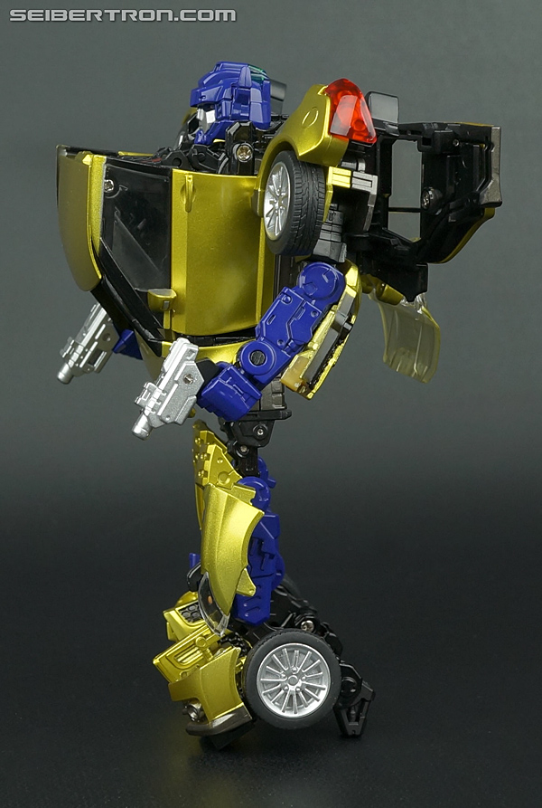 Transformers Alternity Goldbug (Throttle Gold) (Gold Bug (Throttle Gold)) (Image #68 of 126)