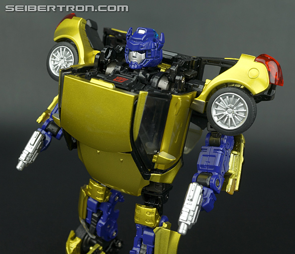 Transformers Alternity Goldbug (Throttle Gold) (Gold Bug (Throttle Gold)) (Image #71 of 126)