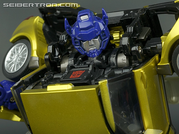 Transformers Alternity Goldbug (Throttle Gold) (Gold Bug (Throttle Gold)) (Image #77 of 126)
