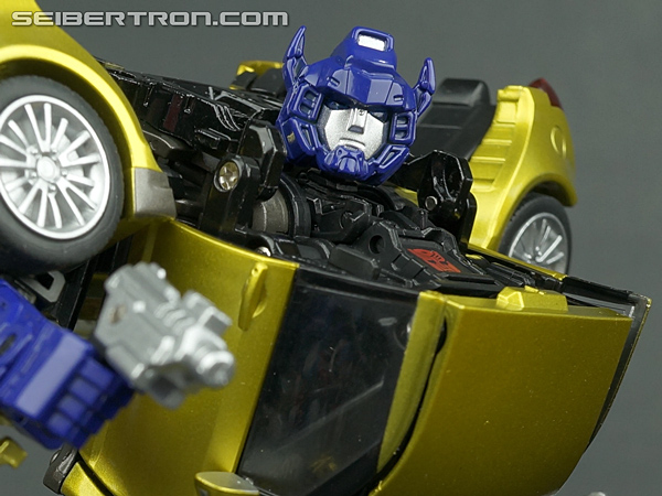 Transformers Alternity Goldbug (Throttle Gold) (Gold Bug (Throttle Gold)) (Image #107 of 126)